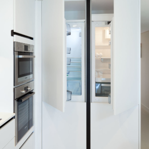 Integrated fridge